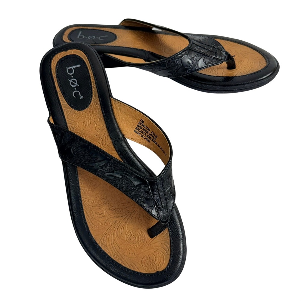 b.o.c. Women Sandals 7M Black Embossed Floral Thong Flip Flops